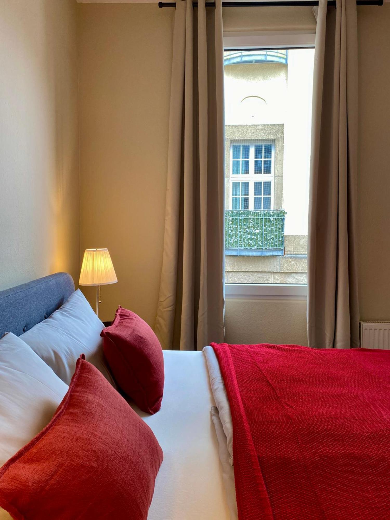 Ba Em City Apartment Wiesbaden Esterno foto