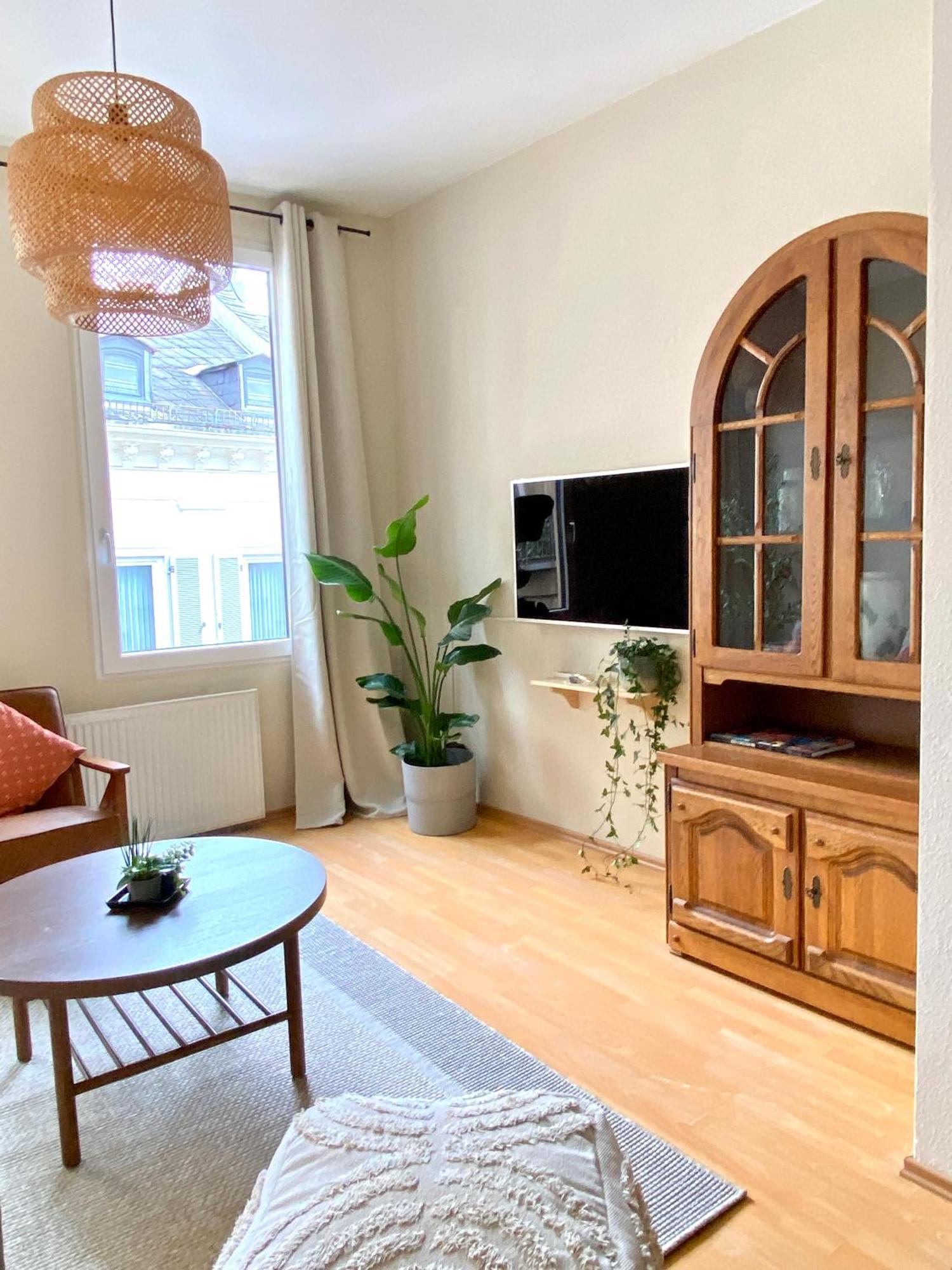 Ba Em City Apartment Wiesbaden Esterno foto