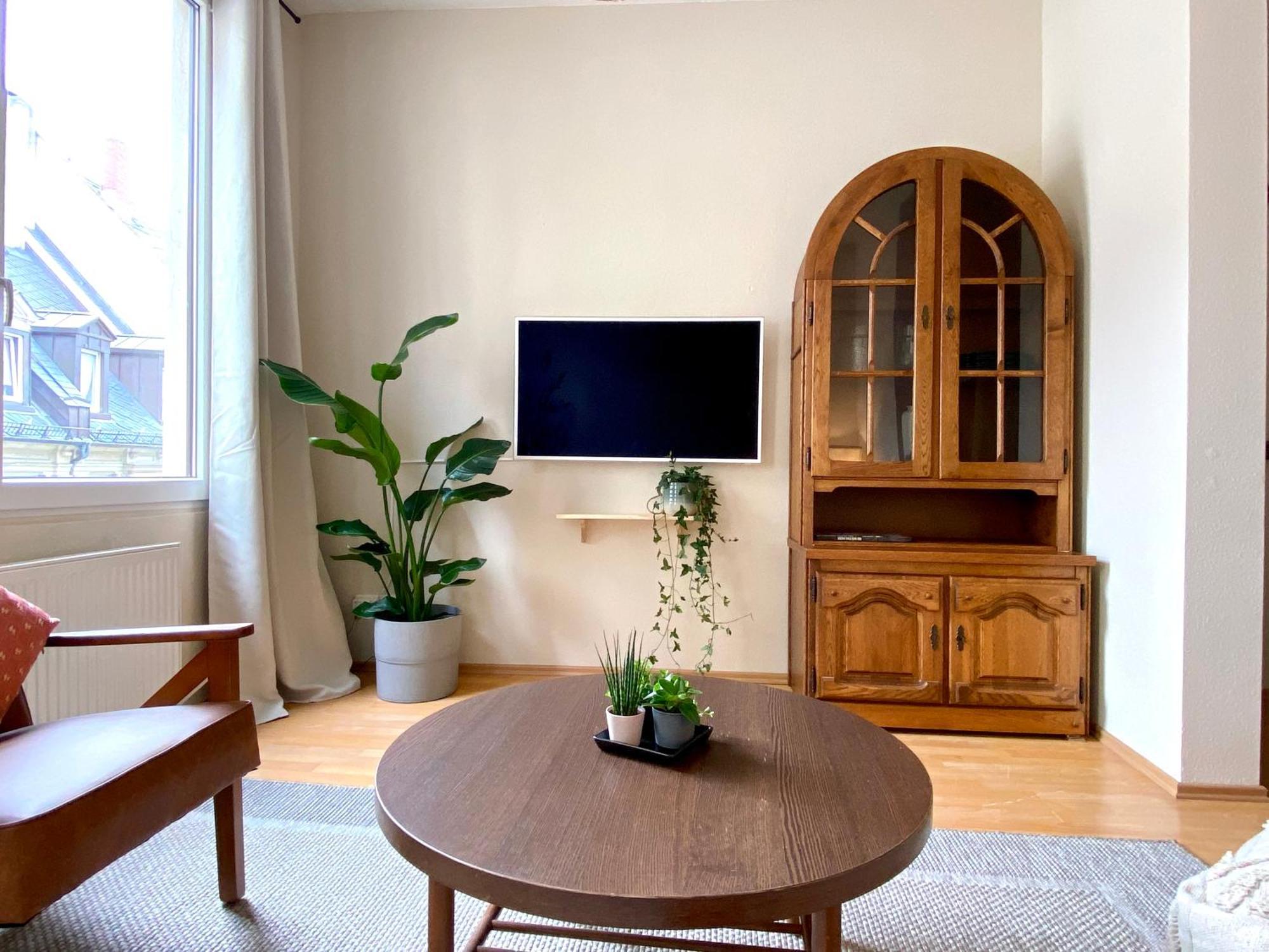 Ba Em City Apartment Wiesbaden Esterno foto