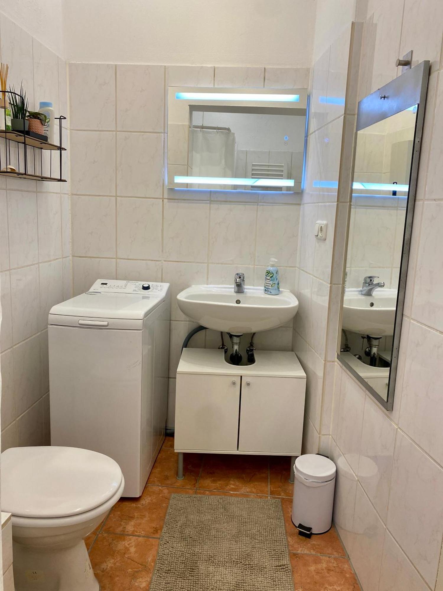 Ba Em City Apartment Wiesbaden Esterno foto